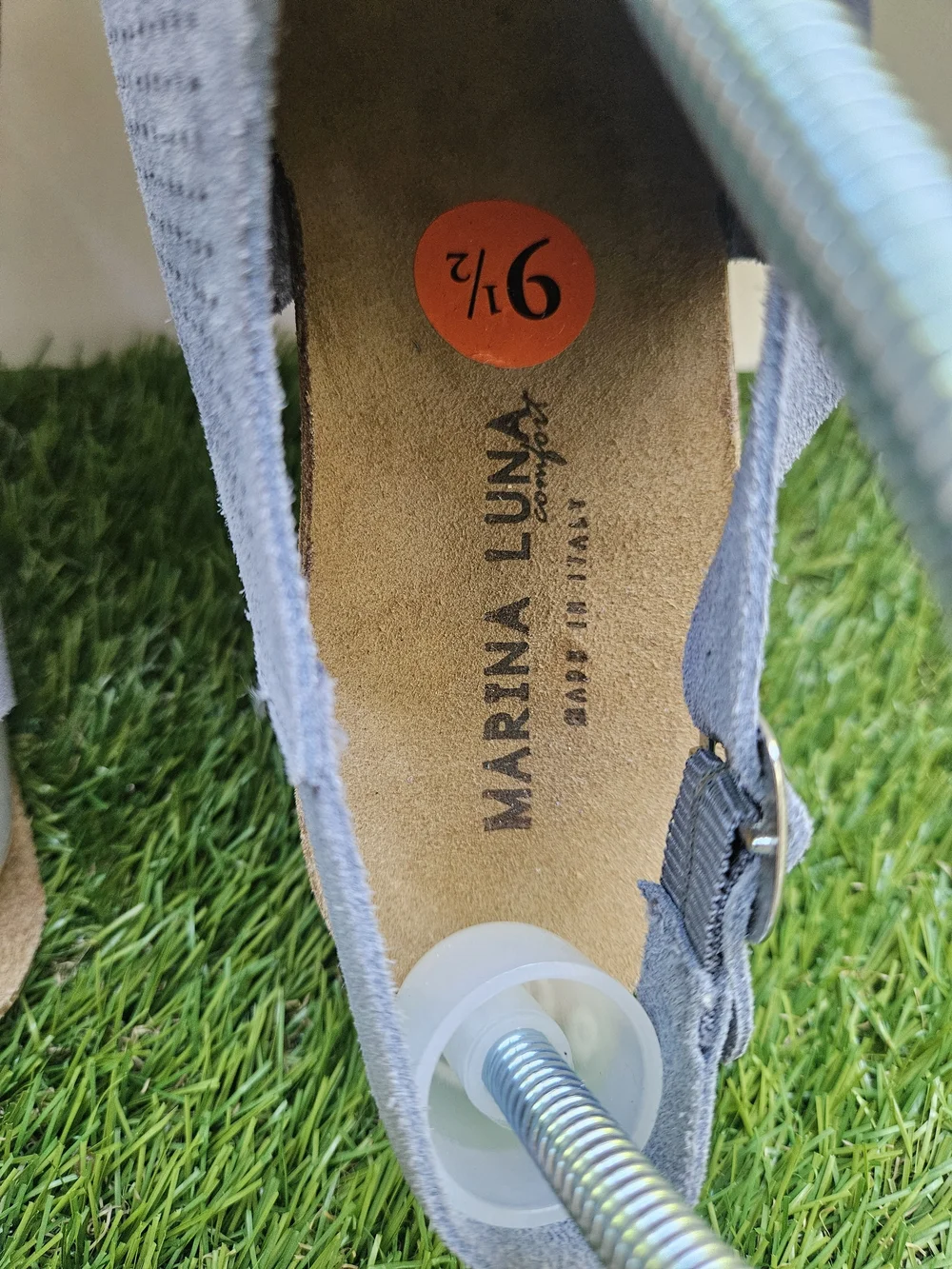 NWOB Marina Luna Italy Sandals 9.5 (40) Genuine Gray Suede Cork Wedge Comfort